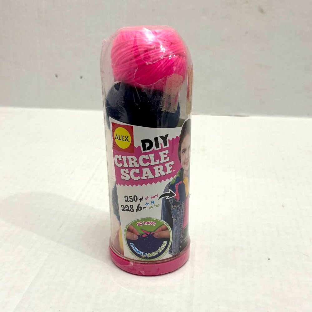 NWT ALEX Toys DIY Circle Scarf Knit Craft